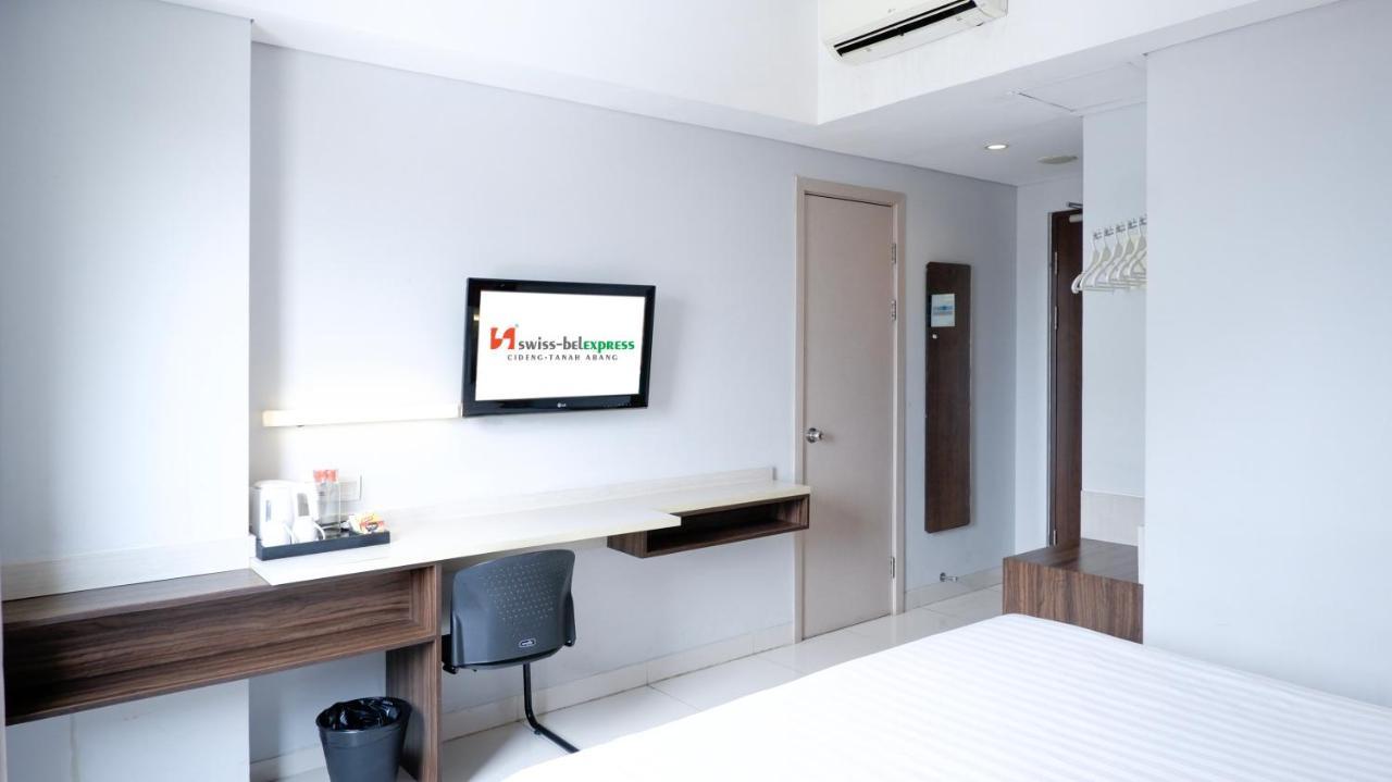 Favehotel Tanah Abang - Cideng Jacarta Exterior foto