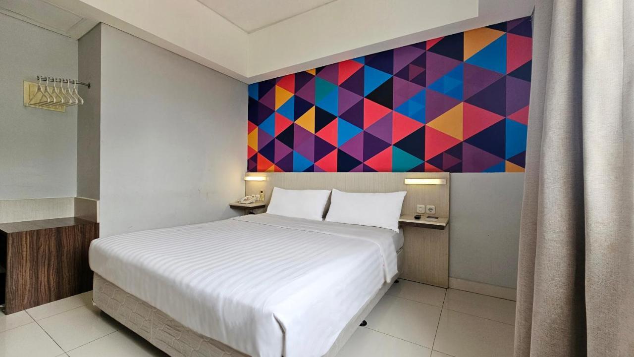 Favehotel Tanah Abang - Cideng Jacarta Exterior foto