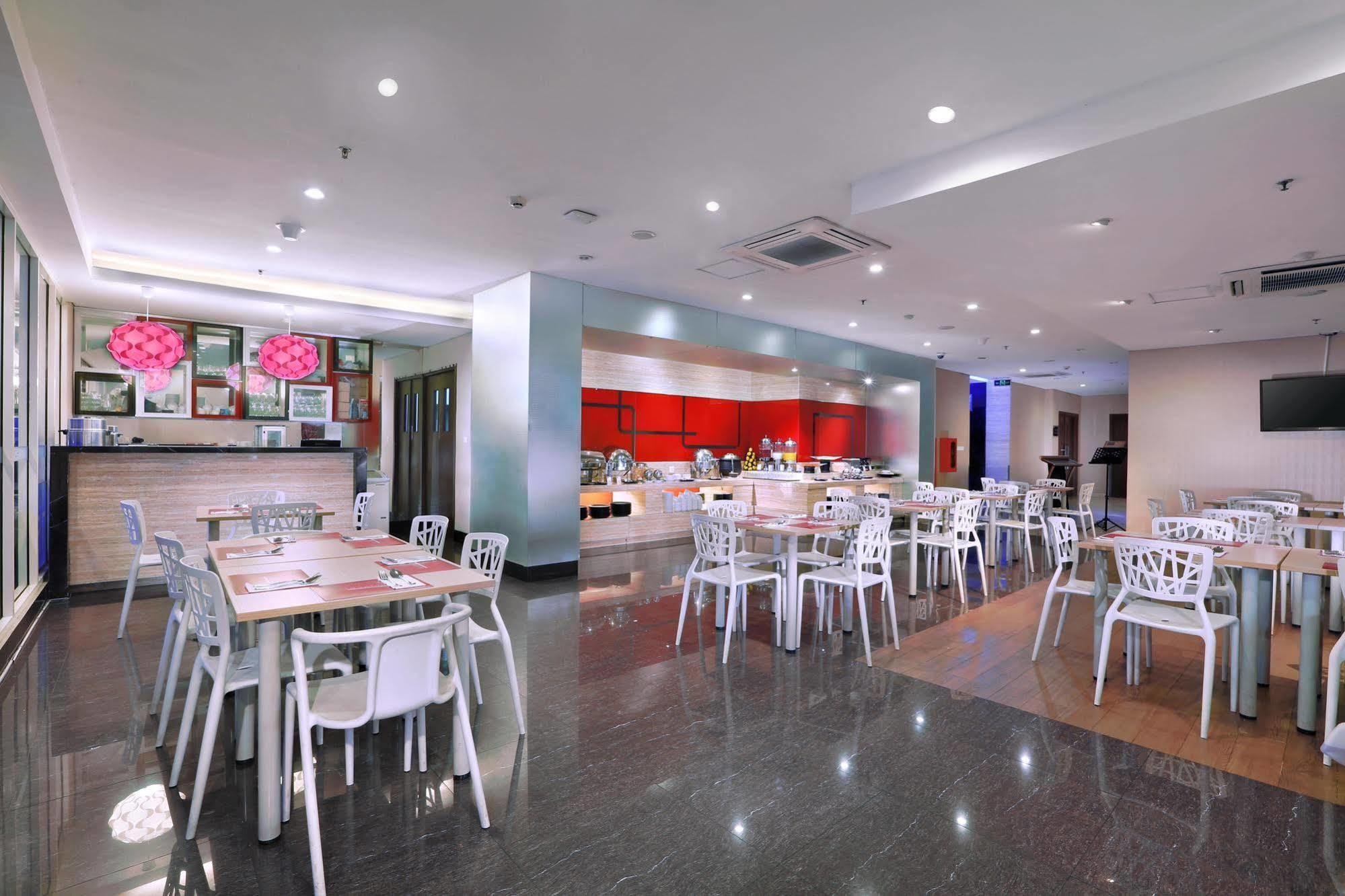 Favehotel Tanah Abang - Cideng Jacarta Exterior foto