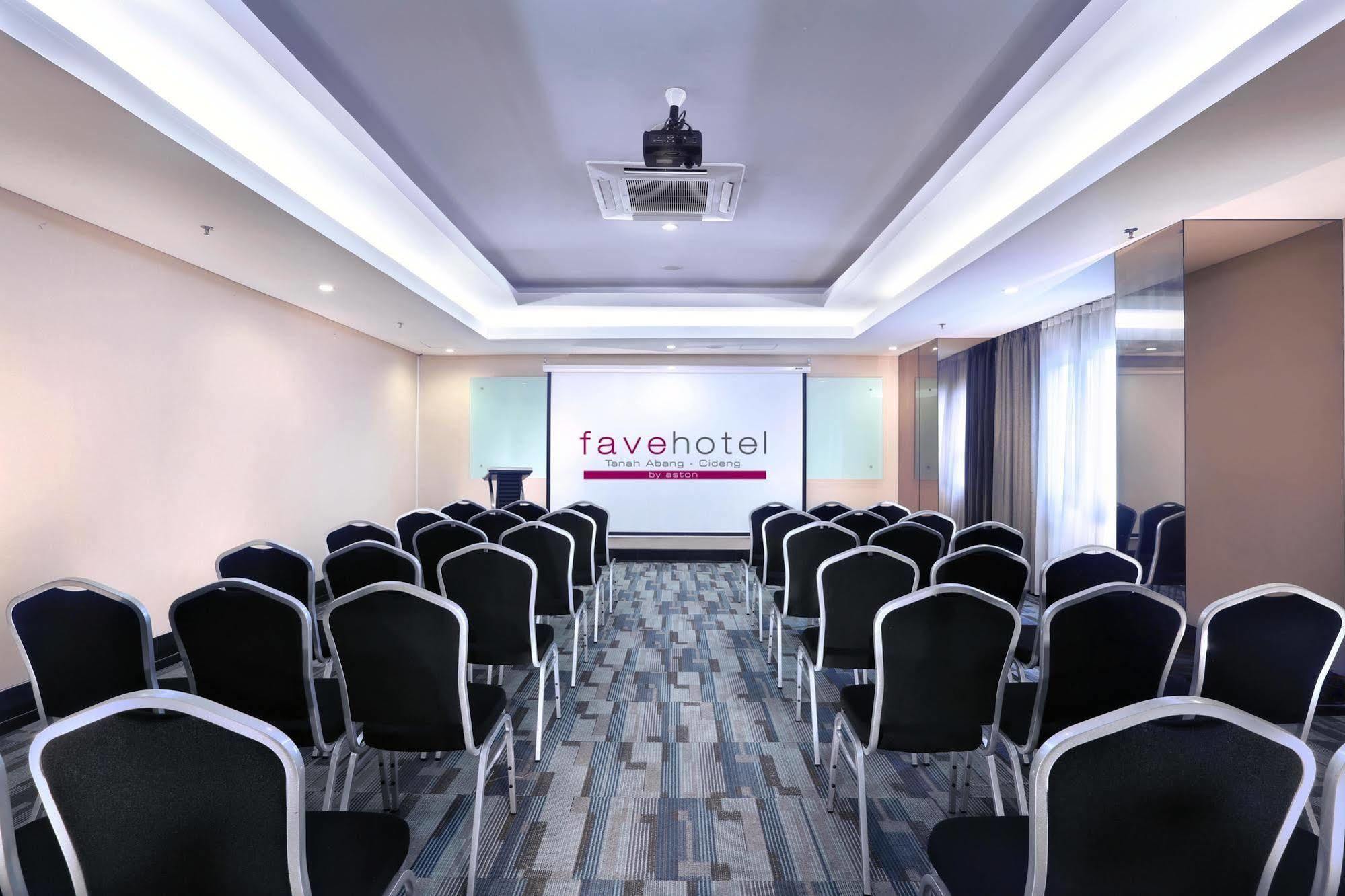 Favehotel Tanah Abang - Cideng Jacarta Exterior foto