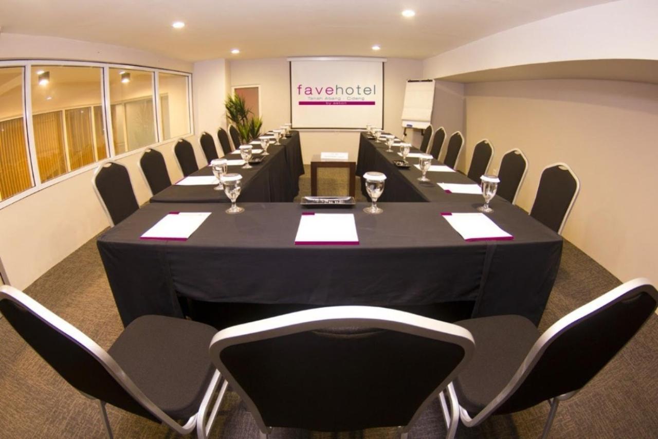 Favehotel Tanah Abang - Cideng Jacarta Exterior foto